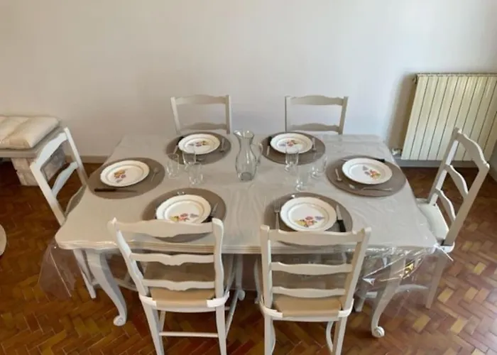 La Madone Nyaraló Cadillac-en-Fronsadais